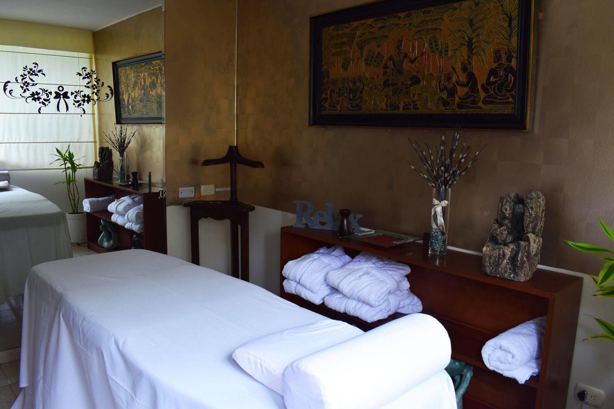 Hotel Boutique Runcu Miraflores Lima Ngoại thất bức ảnh